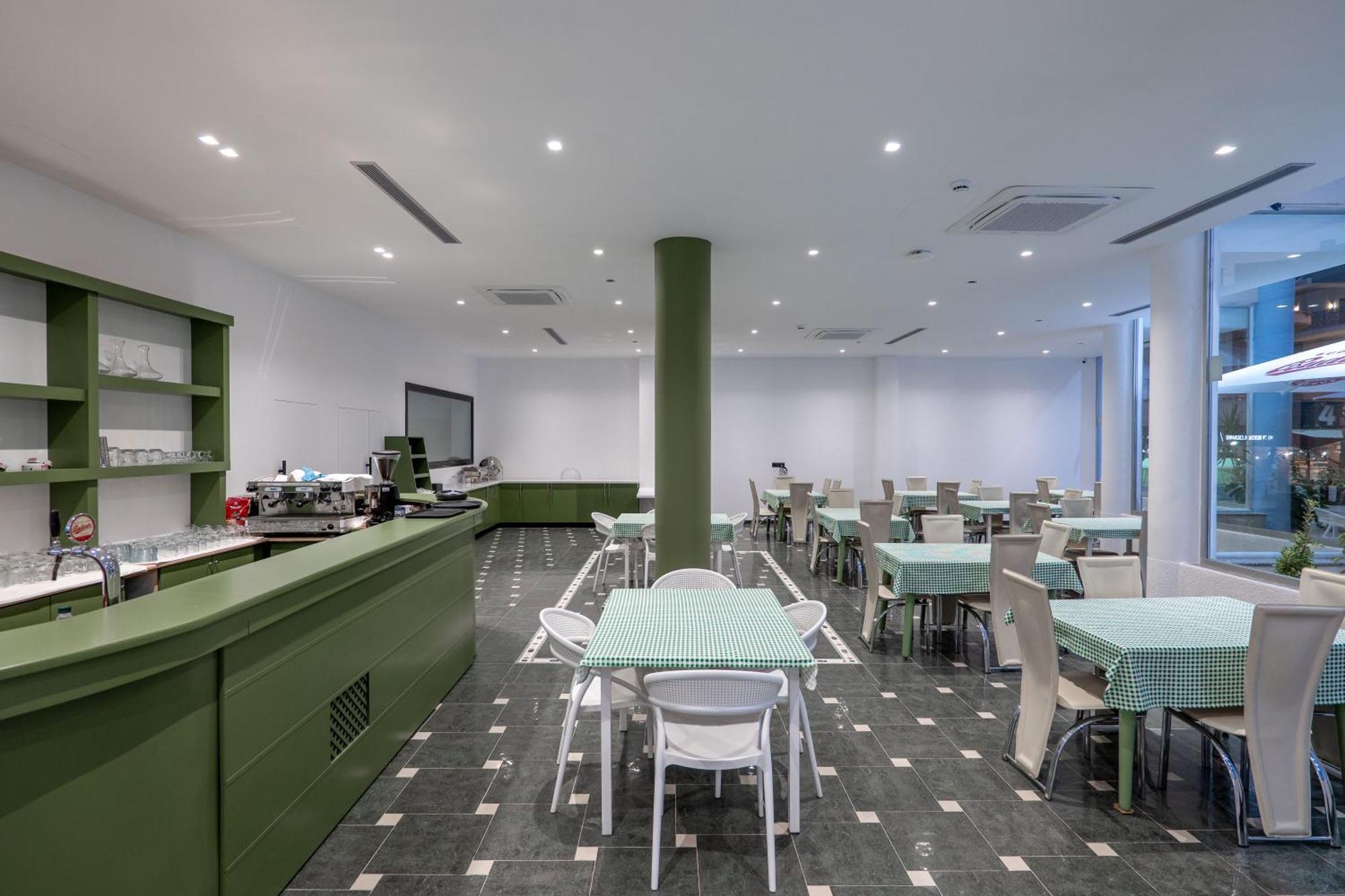 Arel Hotel Саранда Екстер'єр фото