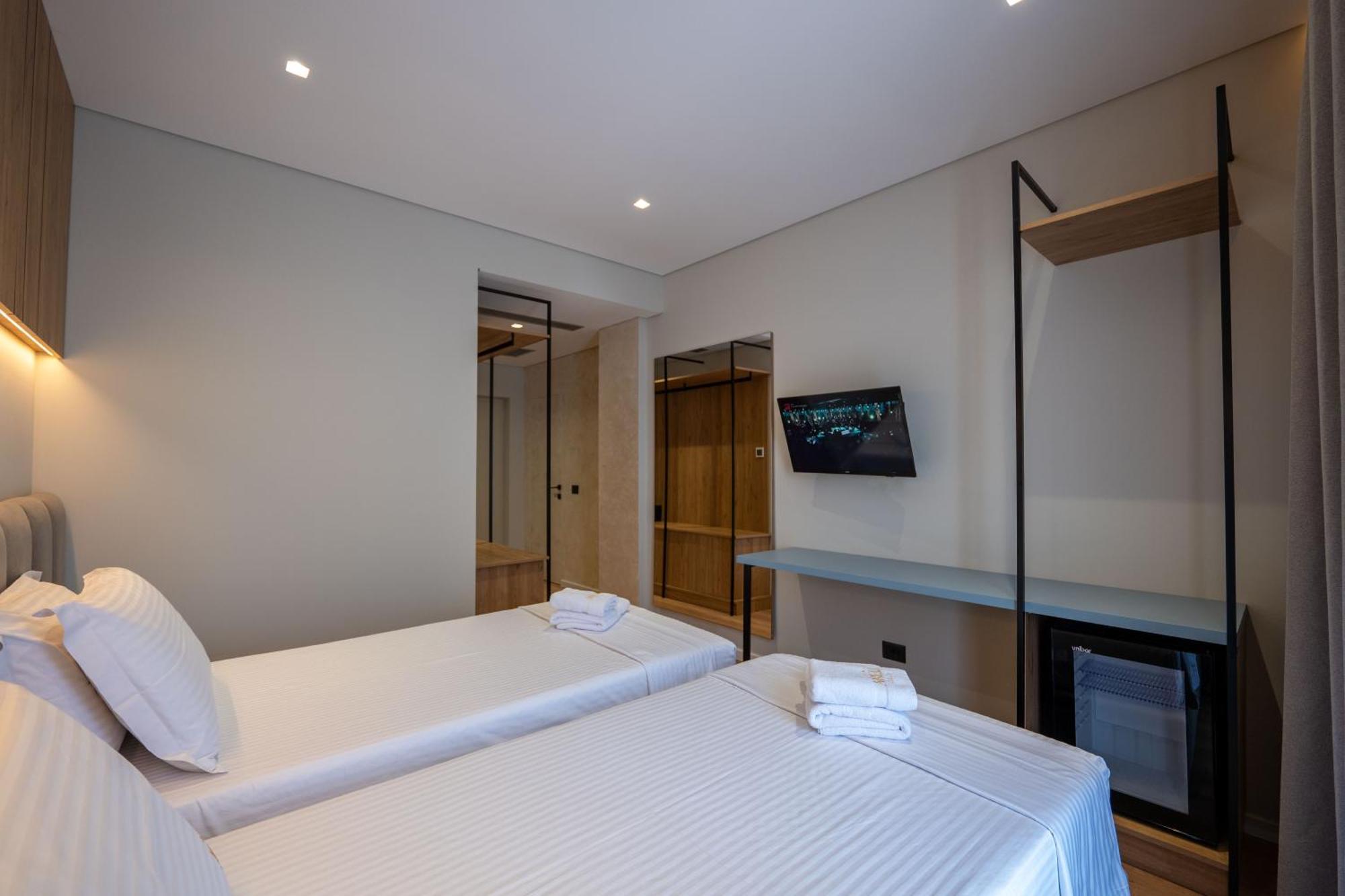 Arel Hotel Саранда Екстер'єр фото